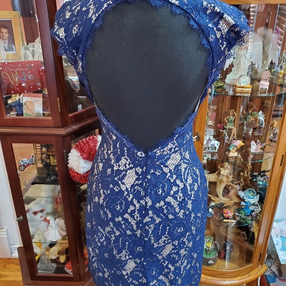 Aidanmattox Lace Cocktail Dress - Picture 2 of 4